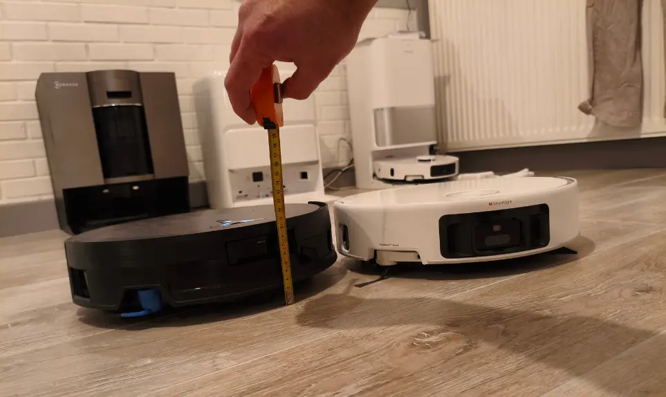 hauteur-robot-aspirateur-x11-omny-cyclone