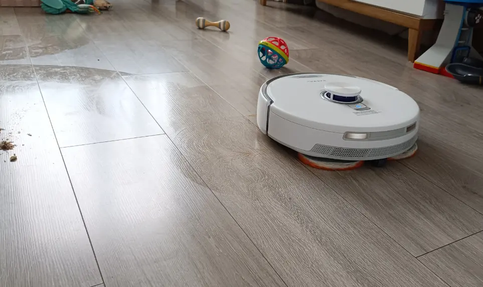 efficacite-lavage-double-serpillere-robot-avis