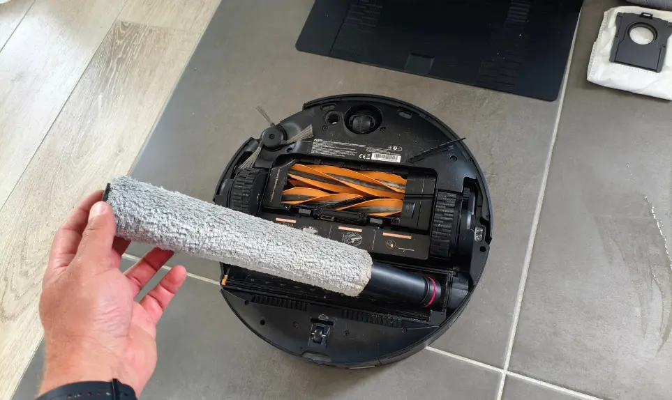 rouleau-de-lavage-robot-aspirateur-z70