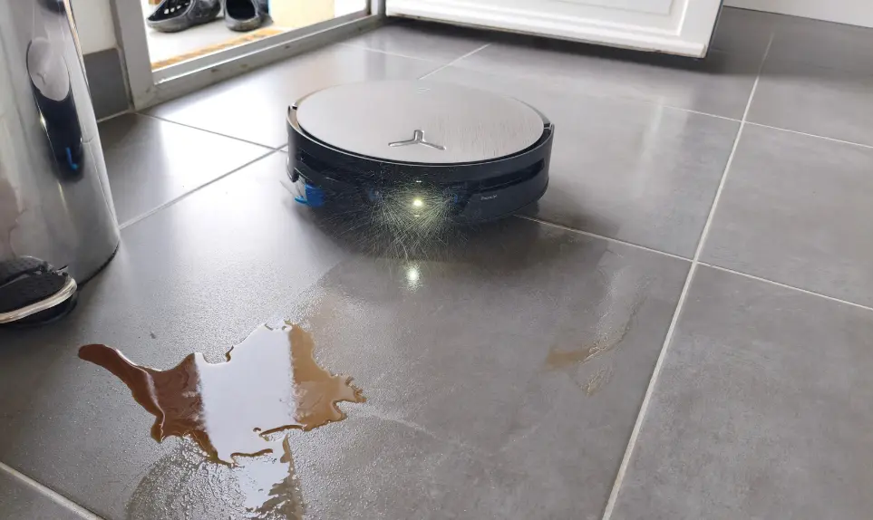 Ecovacs Deebot X12S OmniCyclone en test chez Maniaques